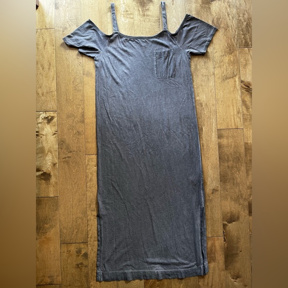 Anthropologie Cloth & Stone Juliette Cold Shoulder T Shirt Dress - Picture 2 of 4